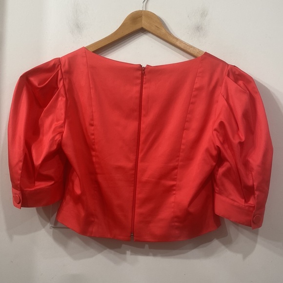 Prose & Poetry Cropped Short Puffy Sleeves Back Zipper in Raspberry Red size M - Picture 5 of 9